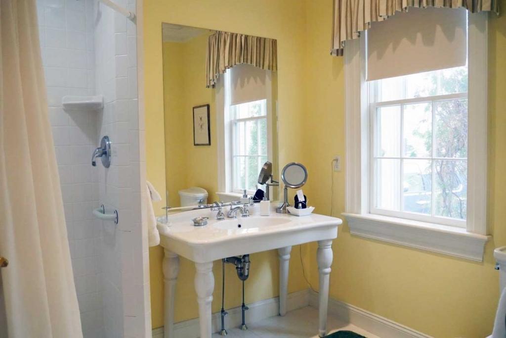 Compass Rose Inn Newburyport Εξωτερικό φωτογραφία